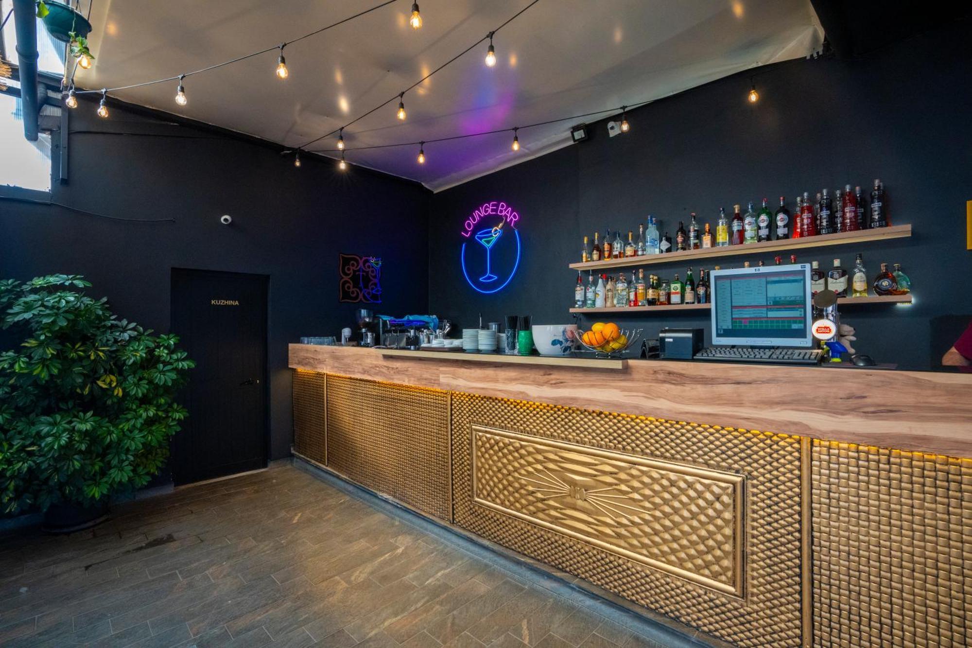 Terrace Hostel & Lounge Bar Shkodër Buitenkant foto